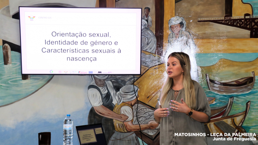 Formacao em questoes LGBTI+ dirigida a profissionais