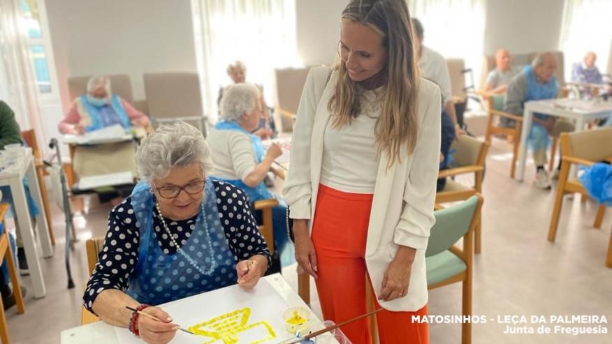 Junta de Freguesia e Rois de Lune levam ao Lar de Sant’Ana o projeto PINTAMORFOSE